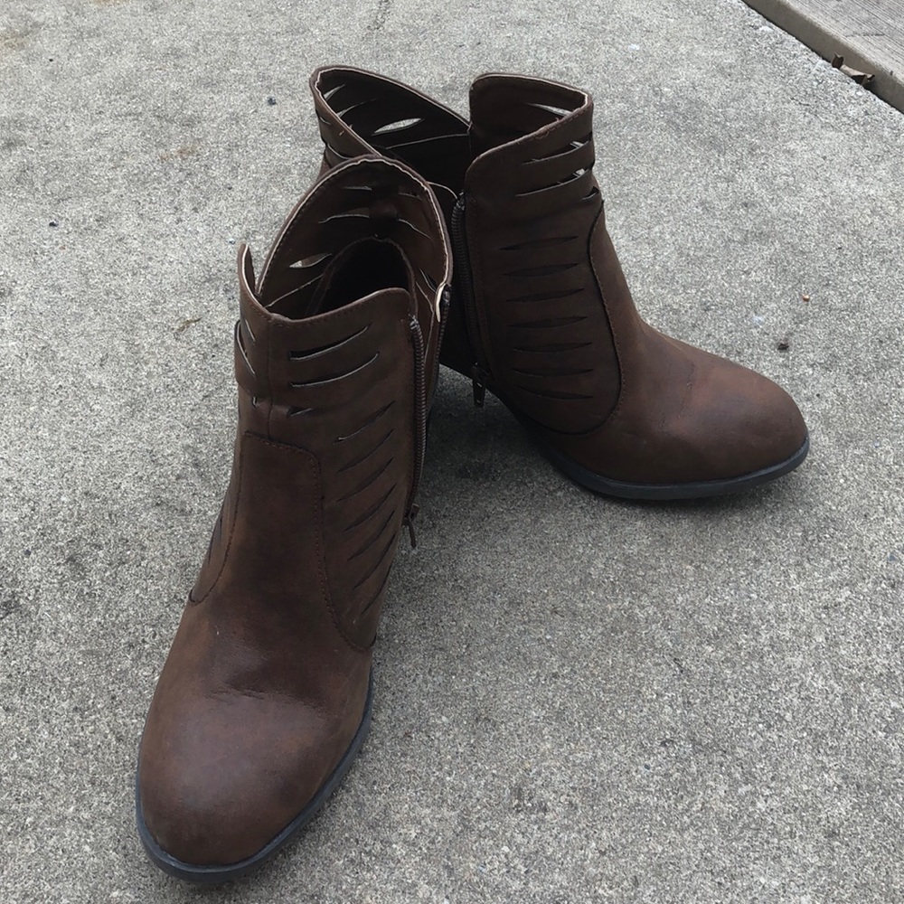 Arizona Jean co. Booties
